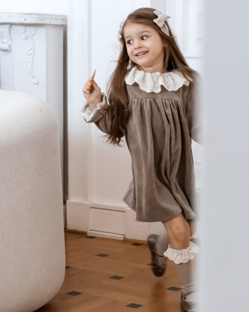 NELYA - Robe de fête en velours