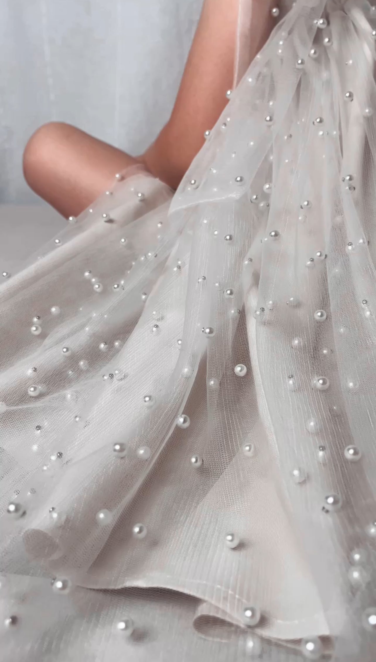 PEARL - Robe en tulles & perles PRÉCOMMANDE