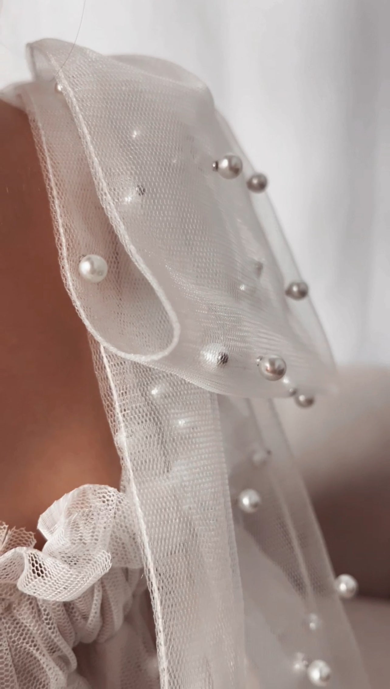 PEARL - Robe en tulles & perles PRÉCOMMANDE