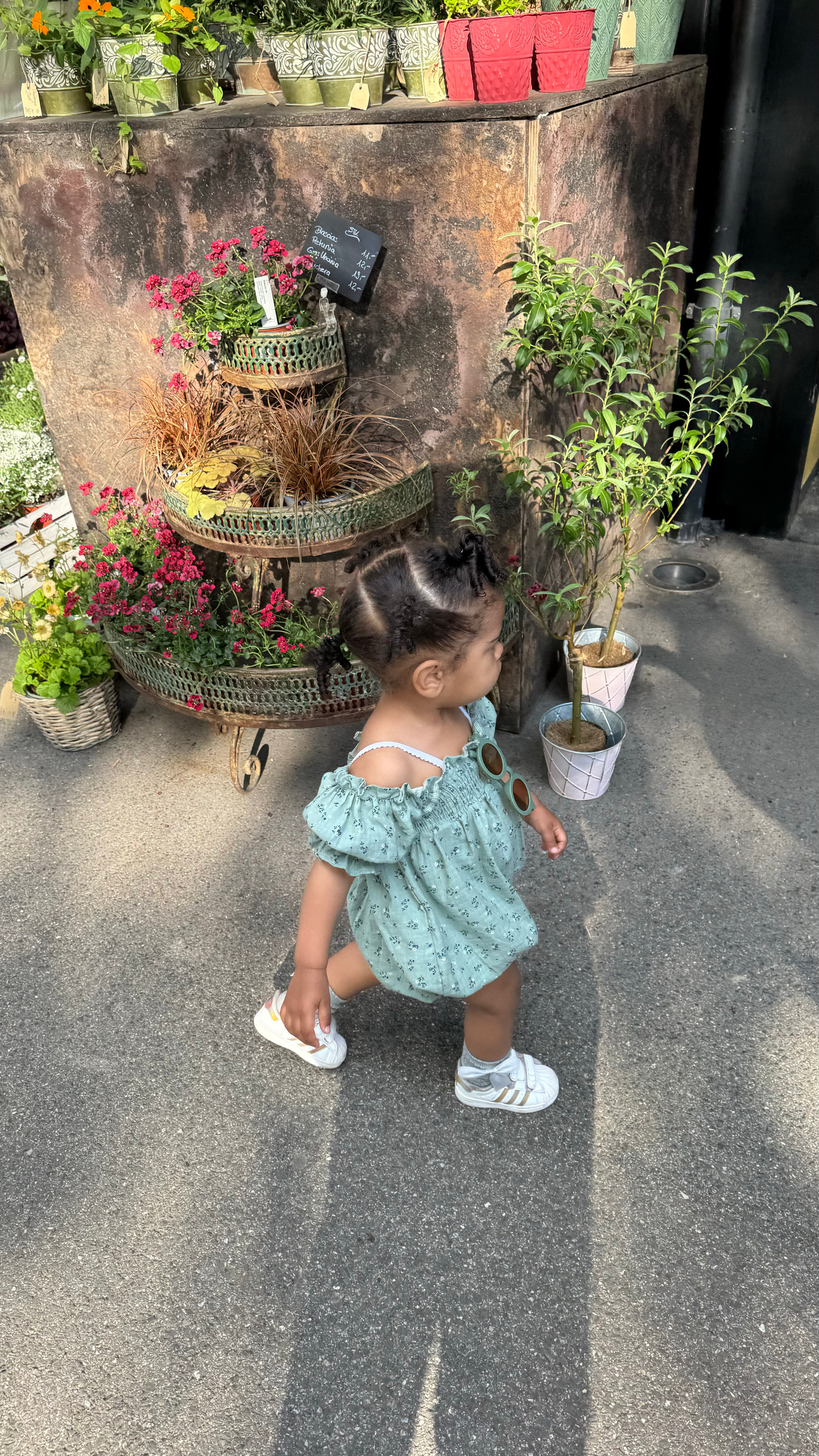 KENISHA - Barboteuse en coton double gaze & fleurs