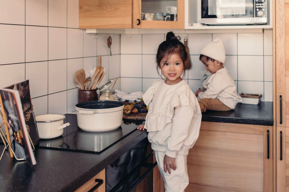 SHADEE - Survêtement avec volant décoratif & bandeau