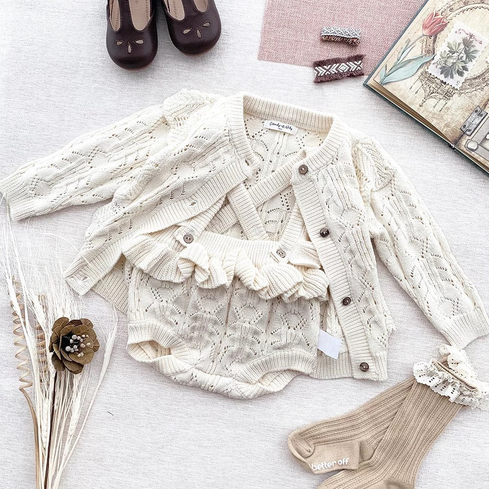 NAVEA - Cardigan & Barboteuse en tricot