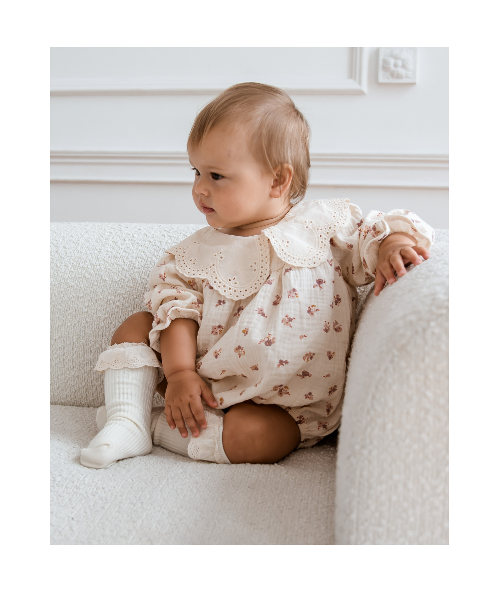 ZOÉ - Barboteuse en mousseline et col flora