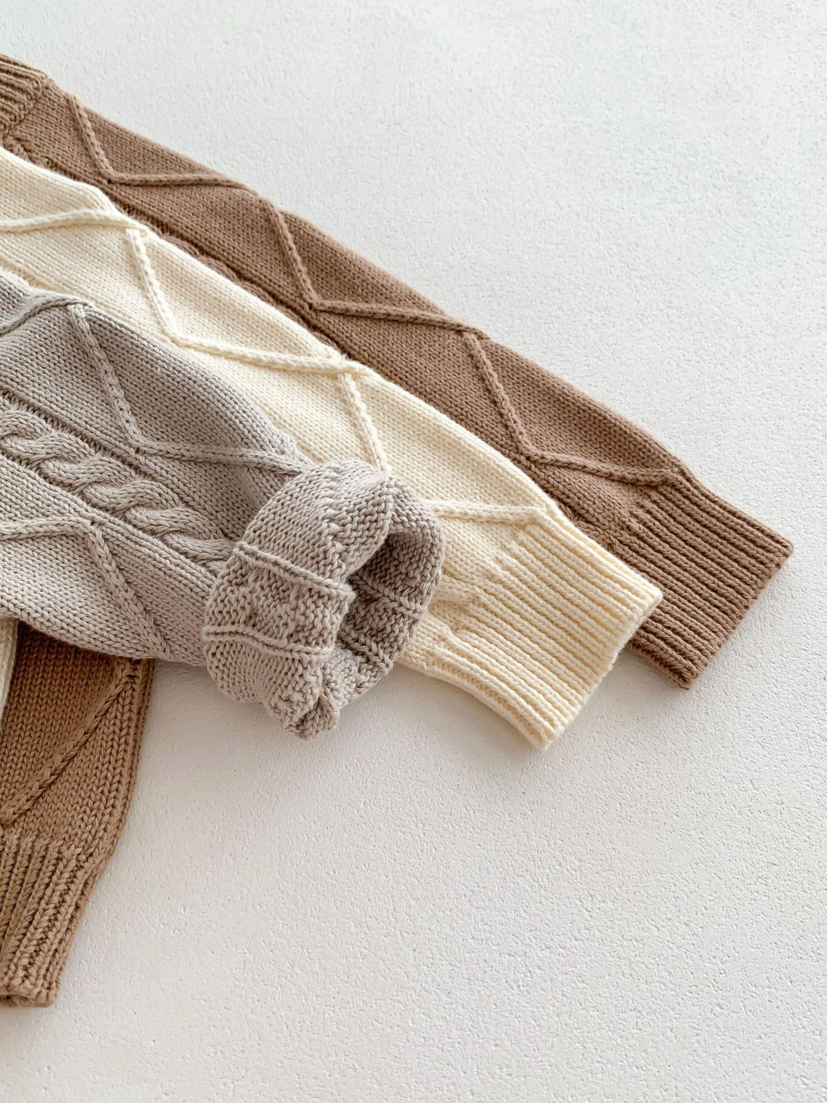 BILLY - Pull & Salopette en tricot