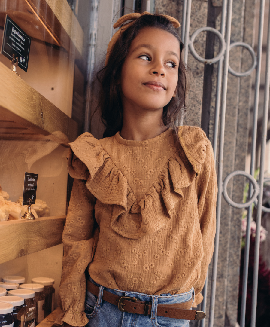 ENYA – Set mit bestickten Rüschen