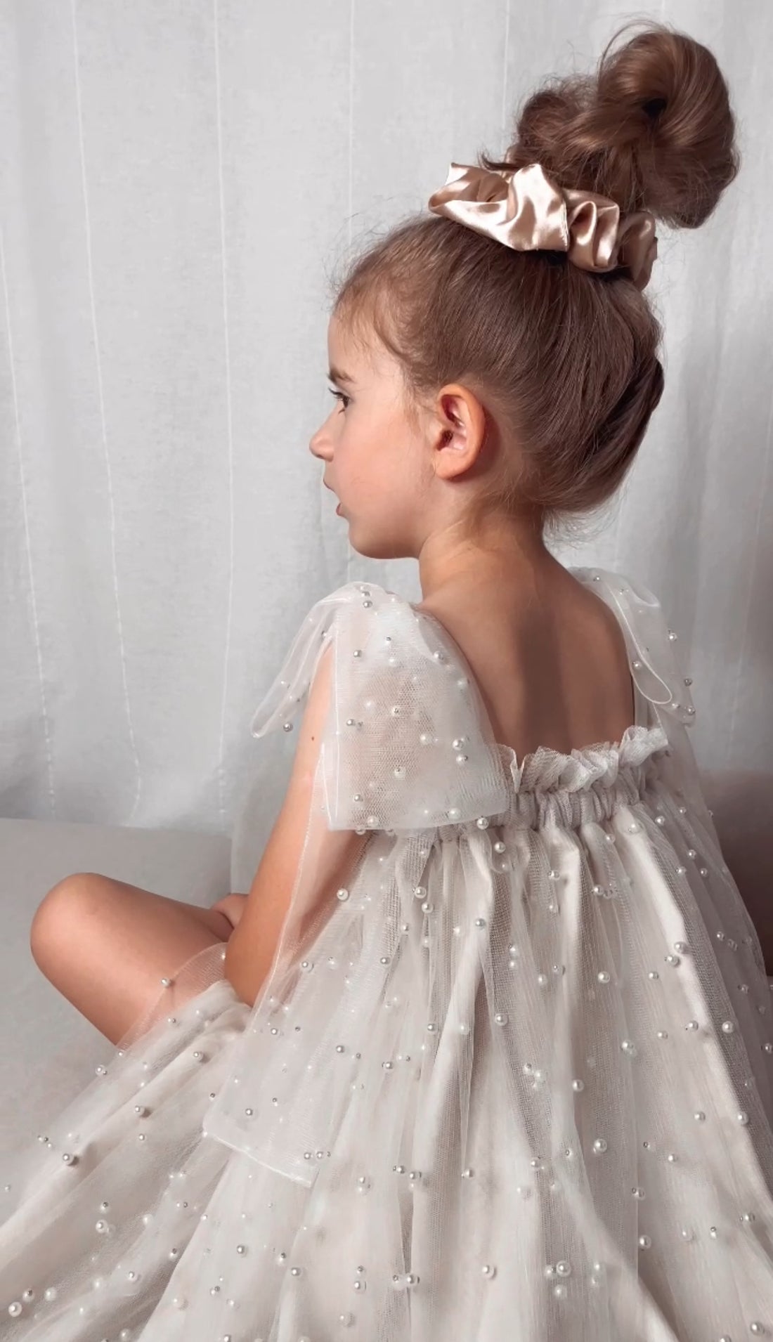 PEARL - Robe en tulles & perles PRÉCOMMANDE