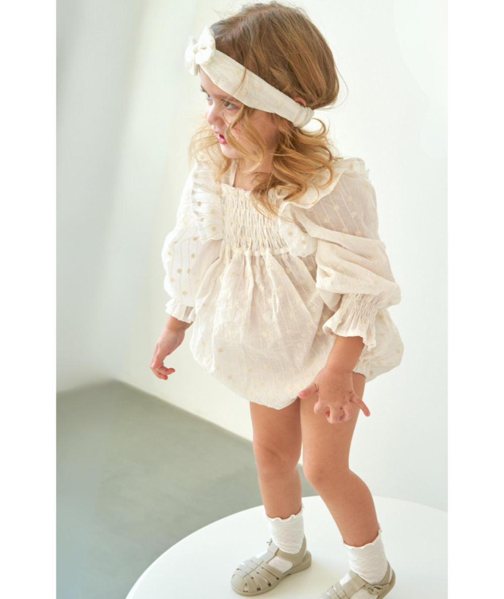 SHANNY - Barboteuse à volants & broderies fines